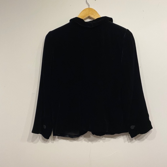 Ann Taylor Black Velvet Ruffle Dark Academia Blazer Jacket Size 4 - Picture 4 of 5